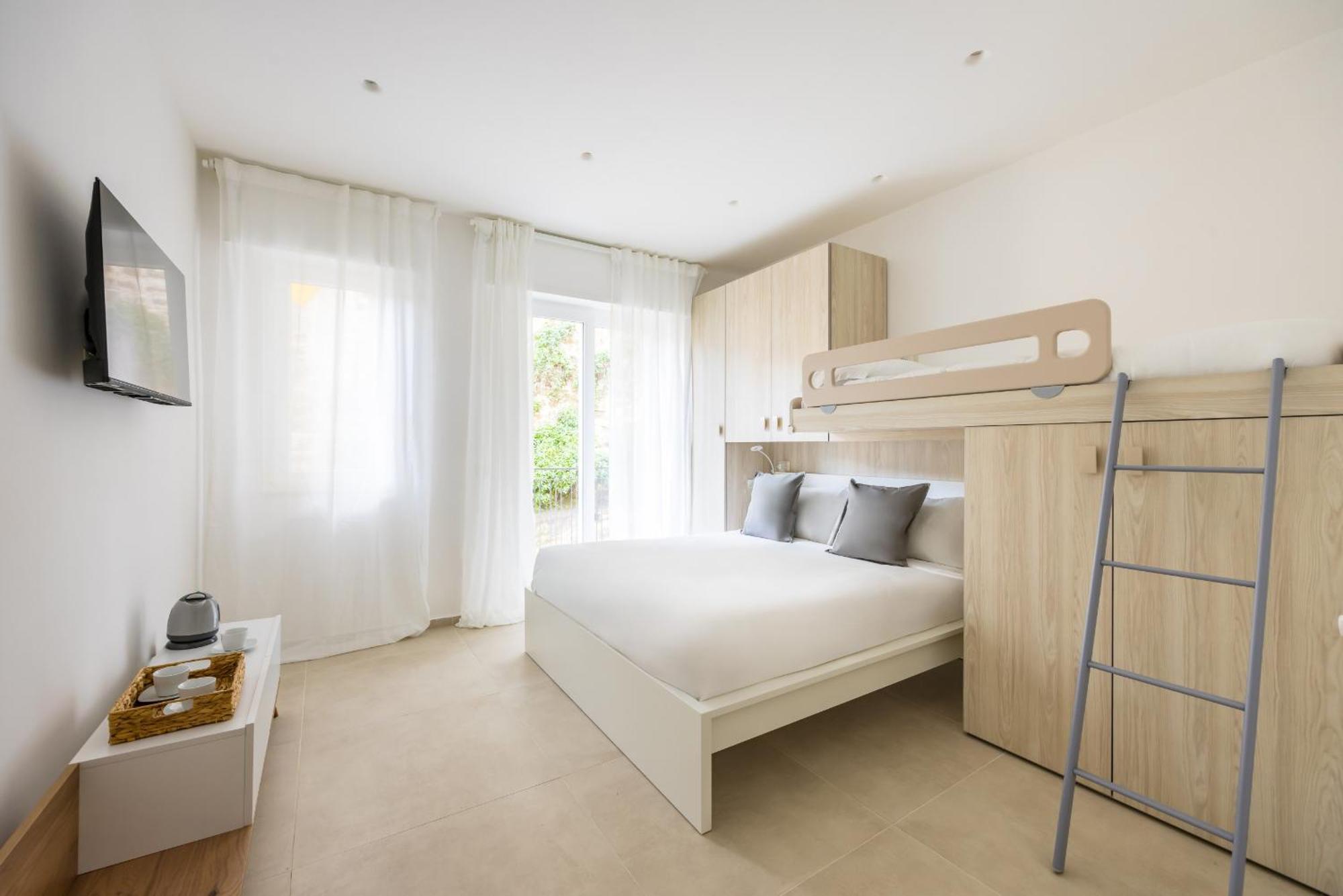 Montesanto View Rooms By Wonderful Italy Наполи Екстериор снимка