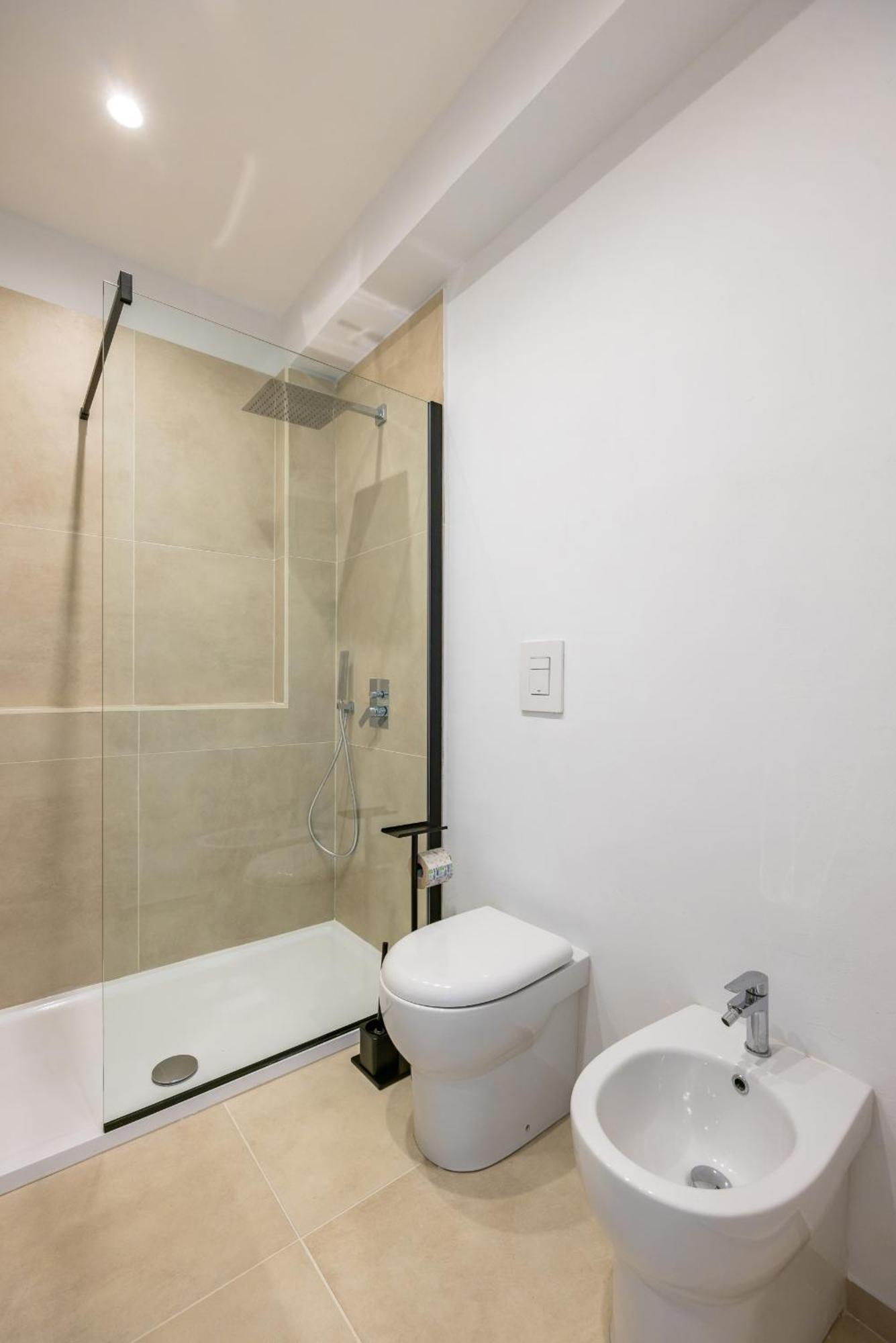 Montesanto View Rooms By Wonderful Italy Наполи Екстериор снимка