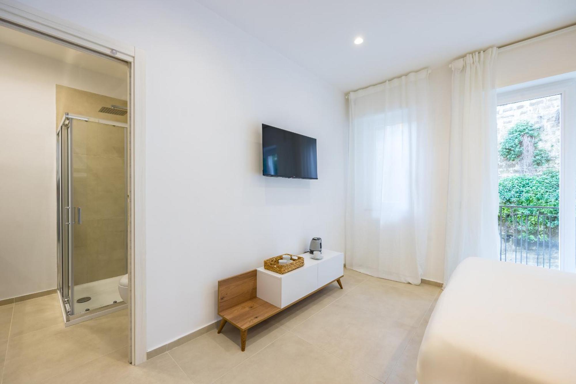 Montesanto View Rooms By Wonderful Italy Наполи Екстериор снимка