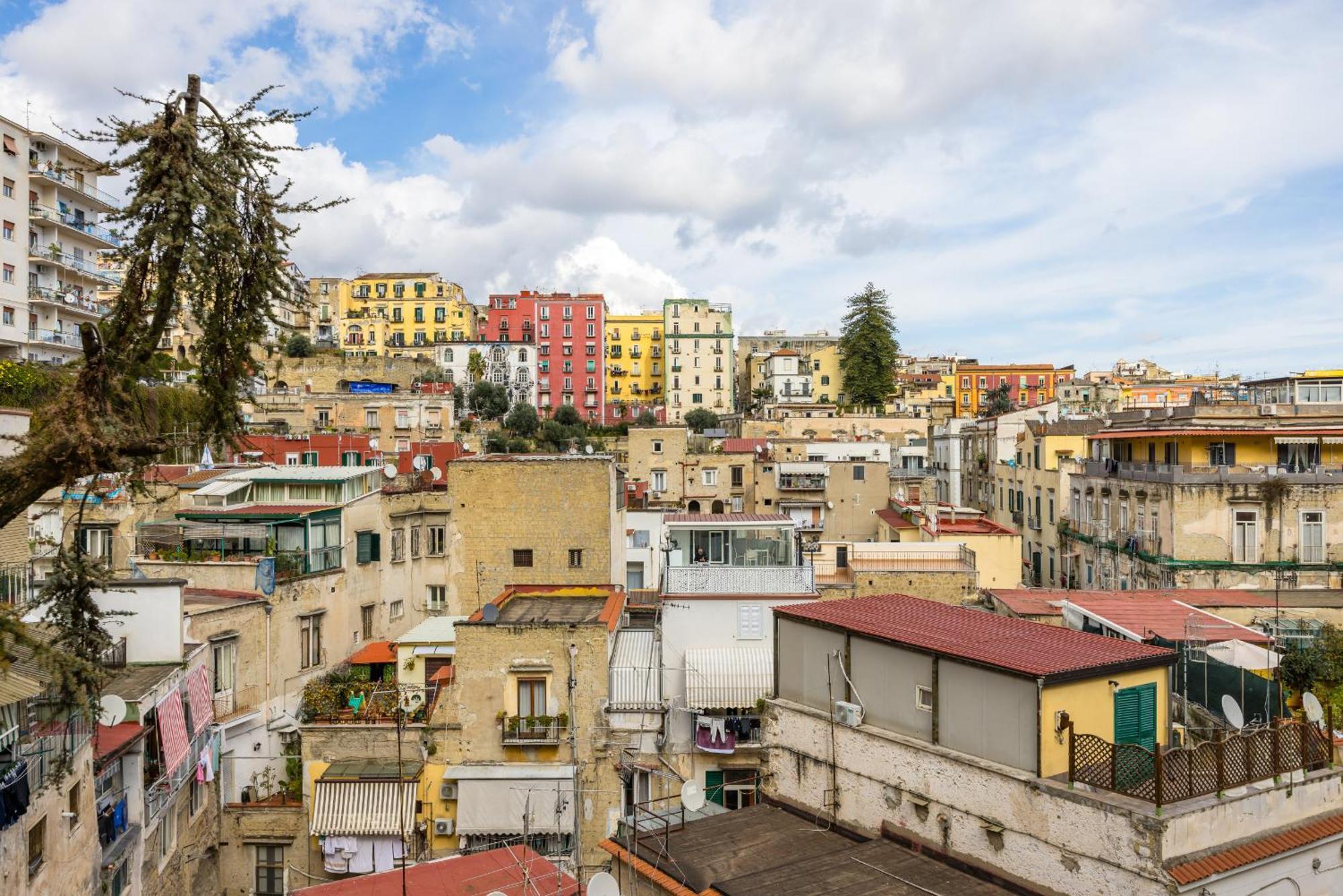 Montesanto View Rooms By Wonderful Italy Наполи Екстериор снимка